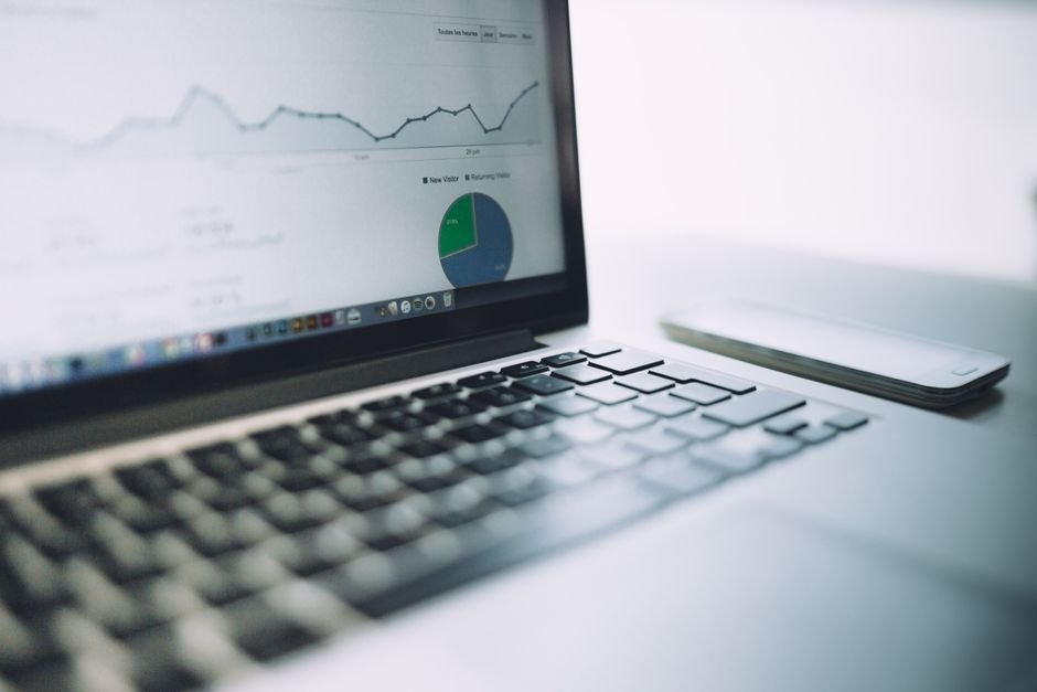 Oracle ERP ডেটার ওপর ন্যাচারাল-ল্যাঙ্গুয়েজ কোয়েরি চালিত বিজনেস ইন্টেলিজেন্স ড্যাশবোর্ড