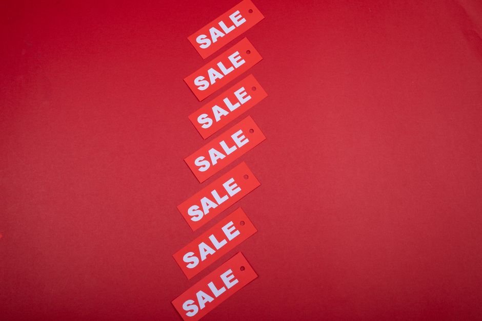 Price tags โ comparing AI moderation pricing tiers and plans