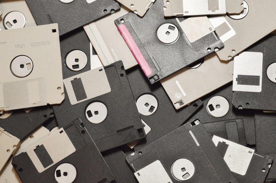Storage disks representing backup-based RMAN duplication built from existing database backups